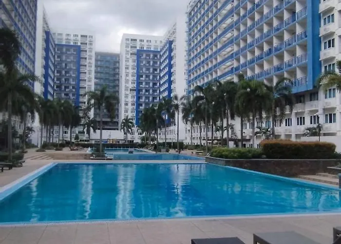Derick's Place At Sea Residences Apartment Manila